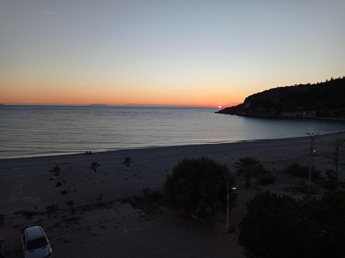 Wave N' Sea Apartments Himara Zewnętrze zdjęcie