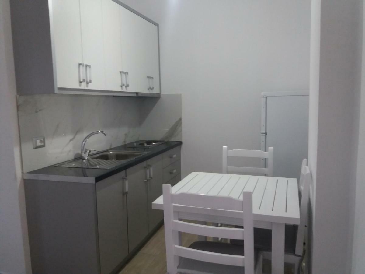 Wave N' Sea Apartments Himara Zewnętrze zdjęcie